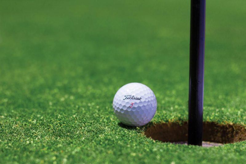 Golf richtig chippen grün