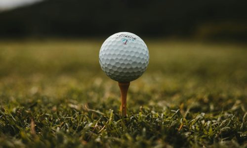 Top 5 Golfbälle Hero